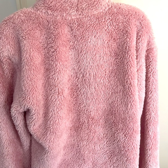VS PINK Fuzzy Half zip up - Picture 7 of 10